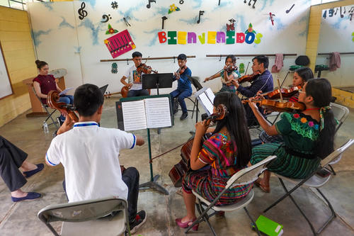 Festival de música, Fundación Carlos F. Novella, jóvenes, maestros, Guatemala, Soy502