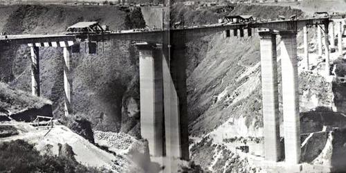 La primera parte del anillo Periférico incluyó la construcción del puente Martín Prado Vélez, más conocido como El Incienso. (Foto: CEUR/USAC)