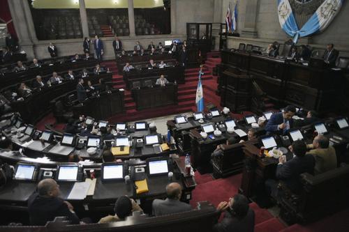 Un total de 136 diputados estuvieron presentes durante la segunda lectura del proyecto de presupuesto. (Foto: Wilder López/Soy502)