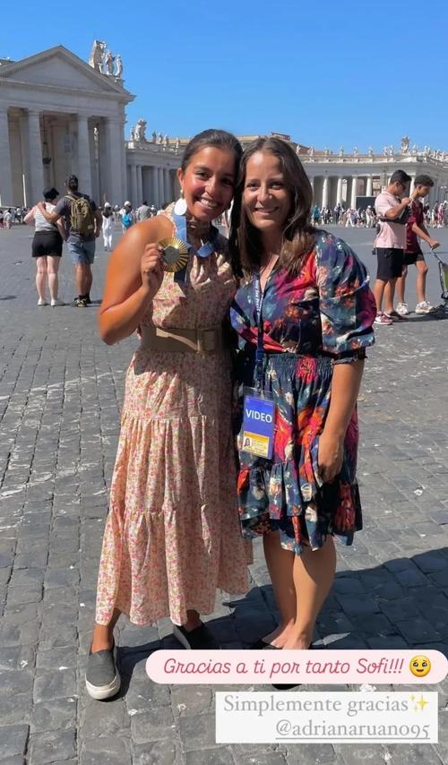 Adriana Ruano visita el Vaticano (Foto: Instagram @adrianaruano95)