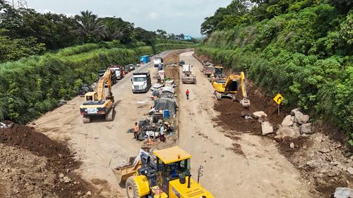 Vista de los trabajos con maquinaria del CIV de esta mañana. (Foto: Wilder López/Soy502)