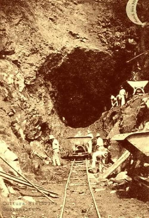 tunel zunil, foto historica, privados de libertad, quetzaltenango, guatemala