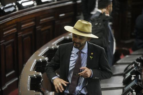 José Diego Toledo mantiene el estilo con el cual se le conoció en campaña. (Foto: Wilder López/Soy502)