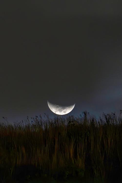 Luna, Guatemala, 14 de febrero