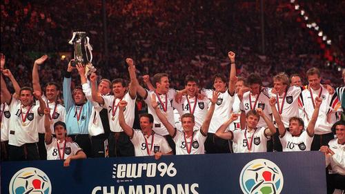 La selección alemana que se coronó como campeona en 1996. (Foto: UEFA)