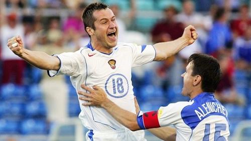 El ruso Dimitri Kirichenko celebrando el gol más rápido en la historia de la Eurocopa. (Foto: UEFA)