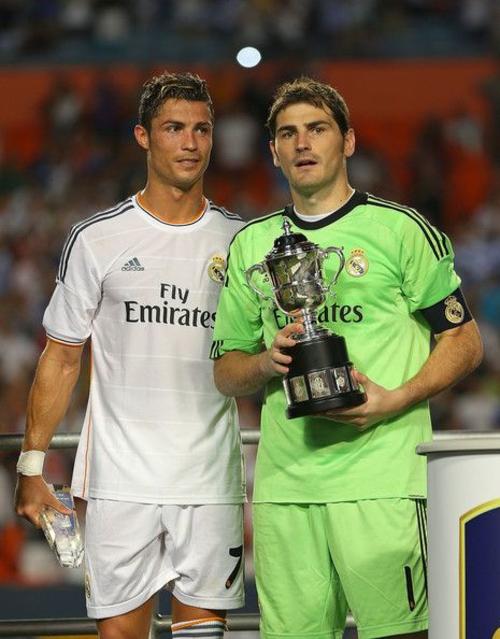 Cristiano Ronaldo e Iker Casillas en el Real Madrid. (Foto: Depor)