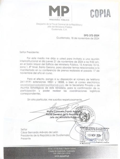 Convocatoria de la fiscal general hacia el presidente que no se concretó este día. (Foto: Archivo/Soy502)