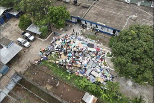 En los hallazgos del el 2 de junio de 2024 se encontraron animales y objetos de contrabando (Foto: Prensa Libre)