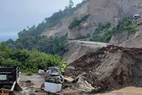 Actualmente continúan las labores de búsqueda. (Foto: Conred)