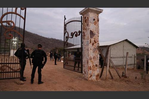 En esta finca buscaron a Zoel Cruz, pero no lo localizaron. 