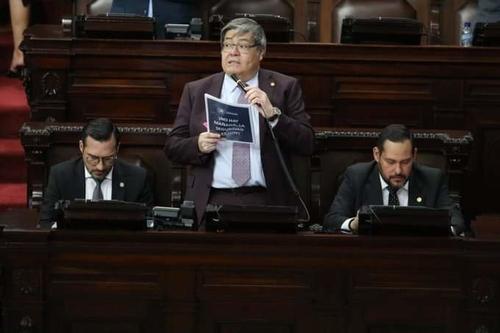 Mientras no termine la interpelación de Francisco Jiménez, no podrá comenzar el interrogatorio al canciller. (Foto: Congreso)