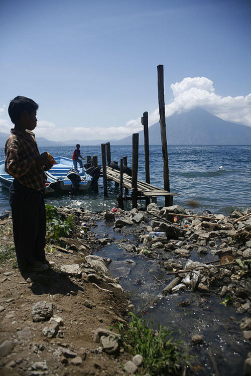 Piden Antejuicio Contra Alcalde Por Contaminación De Lago Atitlán 