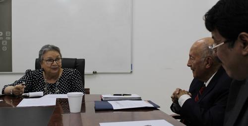 En abril de 2015, representantes del Incan se reunieron con la procuradora adjunta Hilda Morales. (Foto PDH)