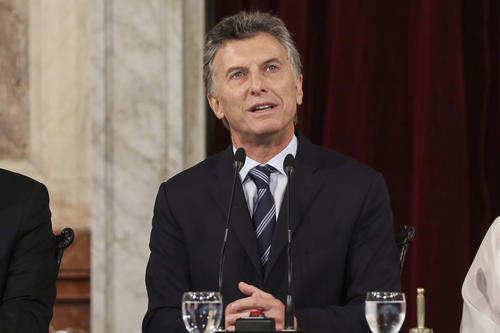 Mauricio Macri, ha intentado sin éxito comunicarse con el presidente ecuatoriano Rafael Correa. (Foto: EFE)