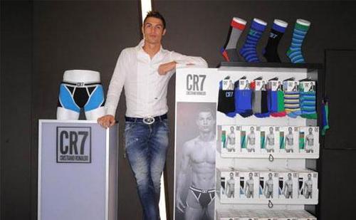 CR7 nueva línea de ropa interior foto