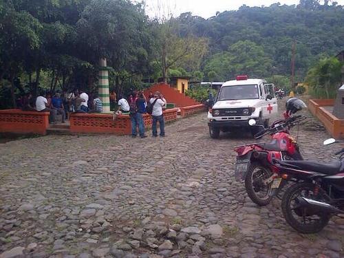 Cuerpos de socorro llegaron a las comunidades afectadas en plan de prevención. (Foto: Conred)