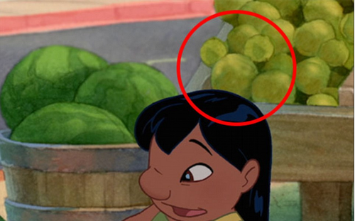 Los melones del mercado forman la cabeza de Mickey, nuevamente. 