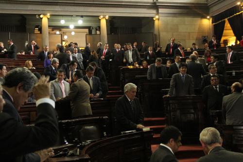 En total,128 diputados votaron en contra de la prórroga del Estado de Calamidad Pública. (Foto: Alexis Batres/Soy502)