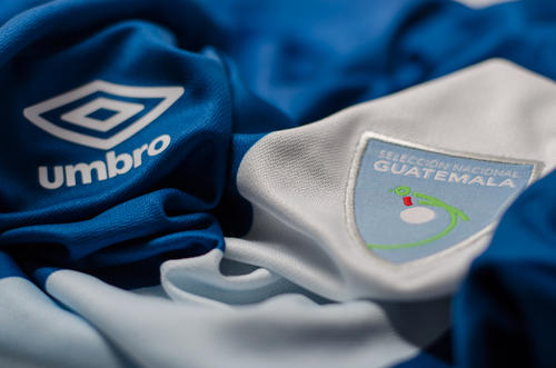 El uniforme azul será utilizado cuando Guatemala juegue de visitante. (Foto: Marcelo Jiménez/Soy502)