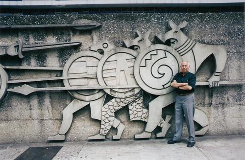 Roberto González Goyri es autor de distintos murales del Centro Cívico. (Foto: Fundación González Goyri) 