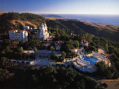 el "Hearst Castle" fue el escenario del video de Lady Gaga G.U.Y. (Foto: Madelinescambria) 