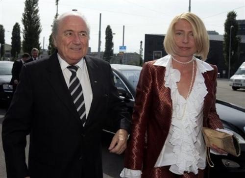 Blatter con la tenista Ilona Boguska, su anterior pareja antes de vincularse con Irina Shayk.