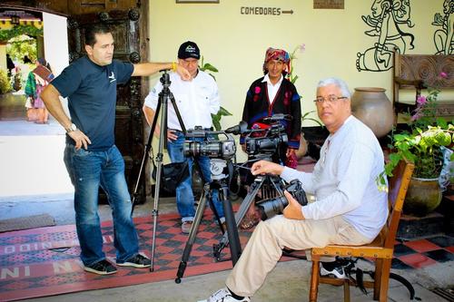 La conducción estuvo a cargo de la prestigiosa periodista y Embajadora de Turismo de Guatemala Mildred Espinoza  y el presentador mexicano Eliot Saenz.  Foto INGUAT