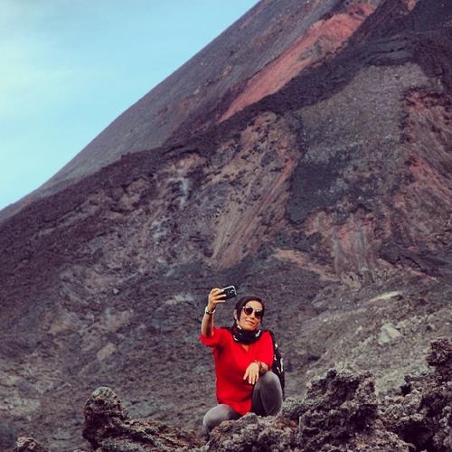 El volcán Pacaya es uno de los sitios favoritos de los turistas en Guatemala en el que pueden observar el paso de la lava y de otros volcanes del país. (Foto: Fredy Hernández/Soy502)