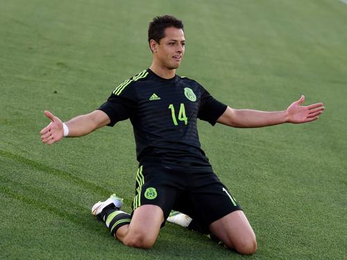 Javier Hernández fue la figura de México al anotar el gol del triunfo en el amistoso ante Ecuador. (Foto: EFE)