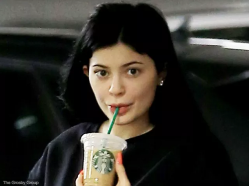 Así luce Kylie Jenner sin maquillaje. (Foto: The Grosby Group)