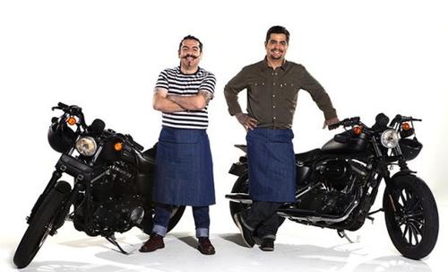 "Motochefs", es el nuevo programa de Fox Life, donde Aarón Sánchez y Aquiles Chávez emprenden un viaje  desde Houston, Texas a México D.F. en motocicleta, probando nuevos sabores y conociendo amigos. (Foto: Fox Life) 