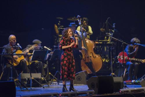 El estilo de Natalia Lafourcade es único. (Foto: Sopitas)