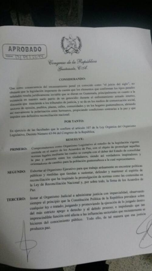 Punto Resolutivo del Congreso de la República que indica que en Guatemala "No hubo Genocidio" (Foto: Cortesía/Congreso)