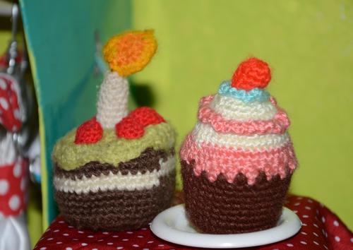 Estos pastelitos están hechos con lana y mucho amor. (Foto: Selene Mejía/Soy502) 