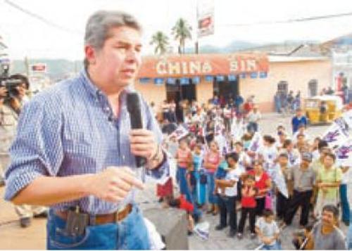 Luis Rabbé, en campaña con la UCN. (Foto: Nuestro Diario).