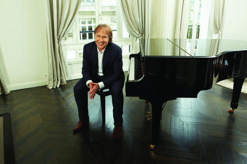 Richard Clayderman ha realizado un total de 200 presentaciones en un año. (Foto: Universal Guatemala) 