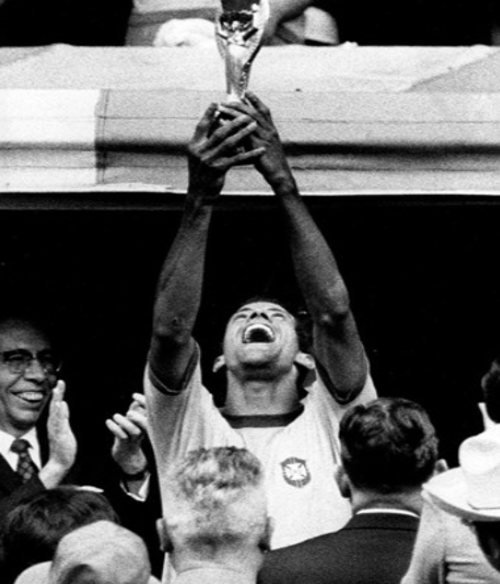 Brasil levantó el trofeo Jules Rimet por tercera vez. 