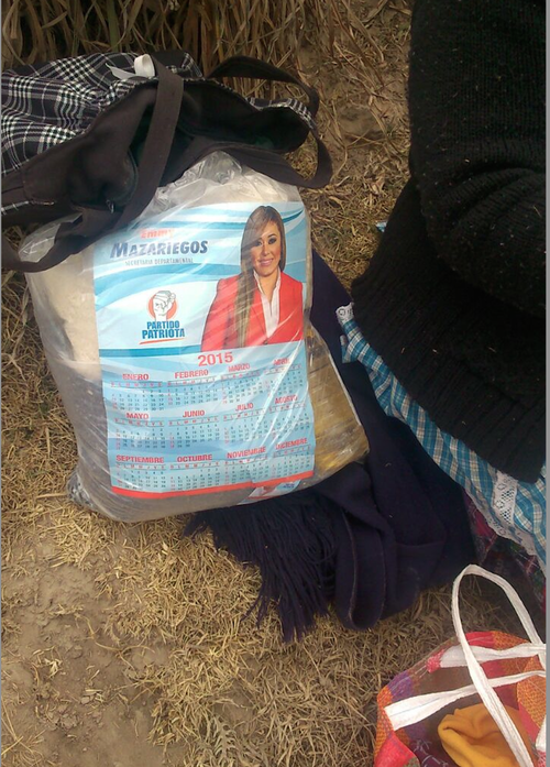 Estas fueron las bolsas de víveres, como parte del programa Bolsa Segura, repartidas en Chiantla, Huehuetenango. (Foto: Soy502)