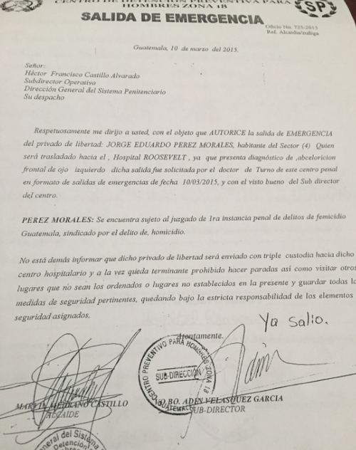 Este es el oficio 725-2014 donde consta quiénes son las personas que autorizaron el traslado. 