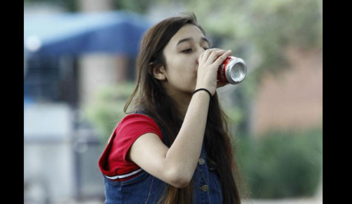 Coca-cola lidera el consumo en aproximadamente 8 países en el mundo.  (Foto: Internet) 