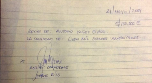 El alcalde firmó en 2009, un documento que lo compromete y vincula con el narcotraficante Antonio Yáñez. (Foto: Cicig) 