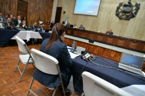 El juez Gálvez continuaría con los casos La Línea, TCQ y Cooptación del Estado, que involucran a funcionarios de alto nivel. (Foto: Archivo/Soy502)