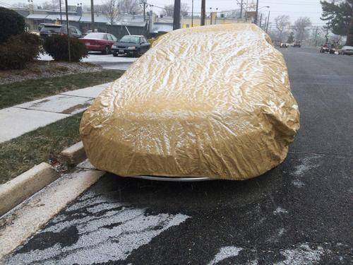 En Virginia los guatemaltecos se preparan para el temporal. (Foto: Ale Gutiérrez/Facebook) 