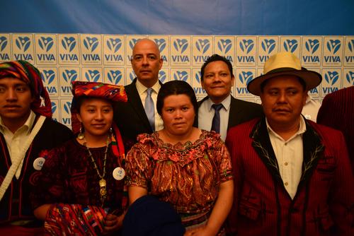 A la presentación de Cuestas acudieron representantes y autoridades del partido VIVA de todo el país. (Foto: Jesús Alfonso/Soy502)