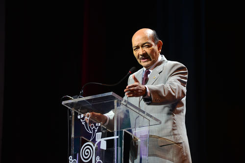 Rubén Alfonso Ramírez, ministro de Educación, elogió la labor de los maestros galardonados que desarrollan el futuro de los niños de Guatemala. (Foto: Wilder López/Soy502)