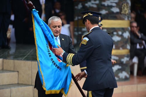 El Presidente creó este Día del Ejército el Comando Regional Central. (Foto: Wilder López/Soy502)