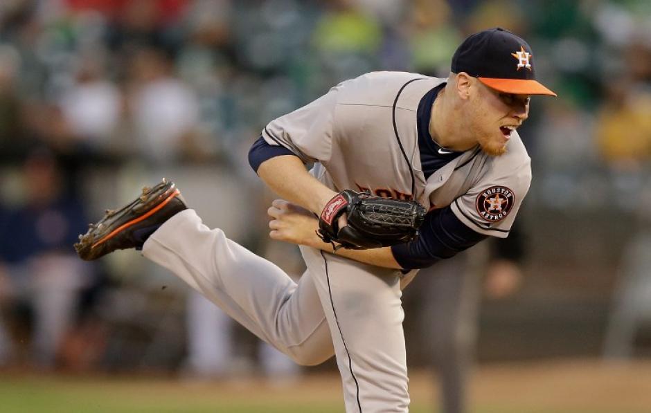 Brett Oberholtzer se quedó con la victoria para los Astros. (Foto: AFP)