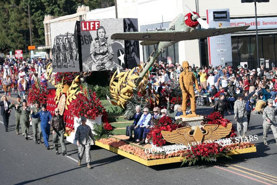 Desfile De Las Rosas