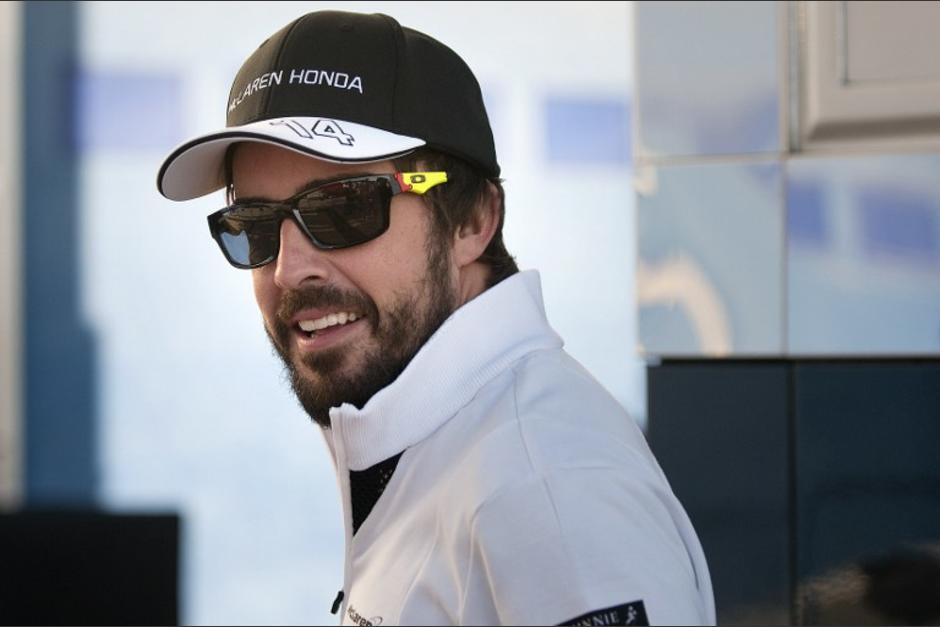 Fernando Alonso no podrá estar en el GP de Australia debido a un fuerte accidente. (Foto: AFP)